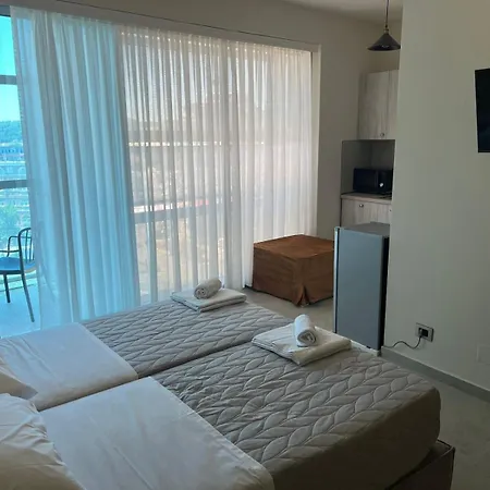 아파트 Five Top Location *
