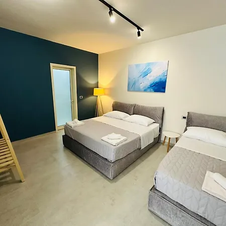 Five Top Location 아파트 Shkodër